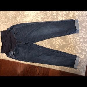 Old navy maternity capris/crop jeans